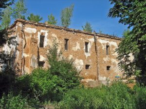 Руины иезуитского монастыря в Житомире