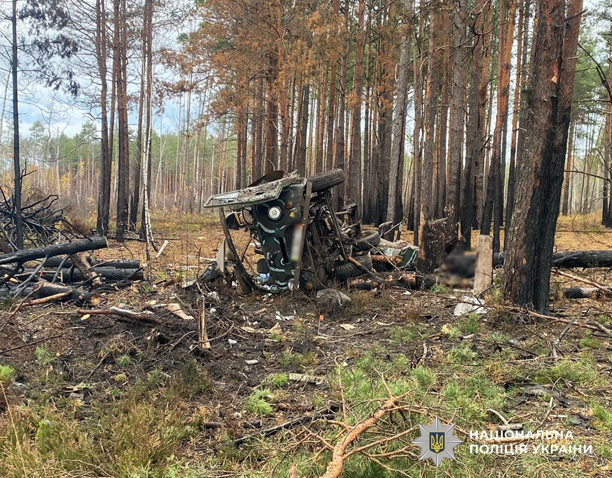 Житомирщина: дві машини підірвалися на мінах, 5 загиблих, 3 поранені