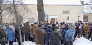 У Озерному біля Житомира жителі протестують через зростання тарифів на воду в 1,5 раза