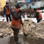 Комунальники Житомира чистять зливові канали на шести вулицях