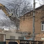 Житомир: знесли історичну кам'яницю 1880 року замість реконструкції