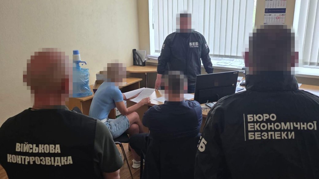 На Житомирщині виявили розкрадання оборонного бюджету під час будівництва командного пункту ЗСУ