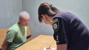 У Житомирі чоловікові повідомили про підозру у погрозі поліцейському та СЗЧ